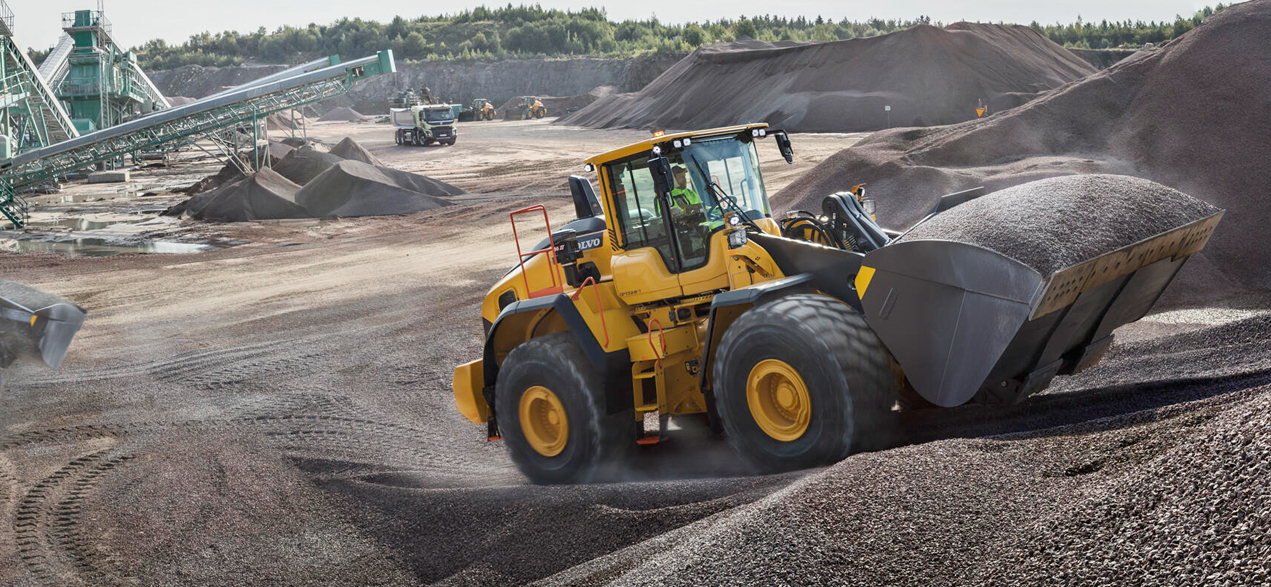 輪式裝載機(jī)