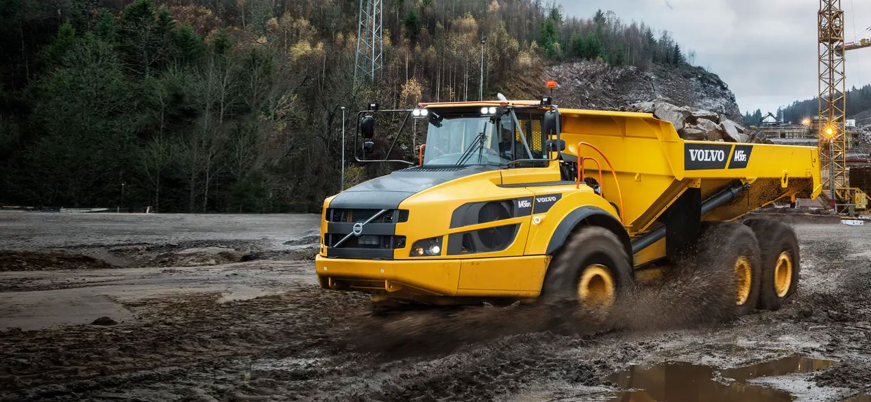 鉸接式卡車(chē)