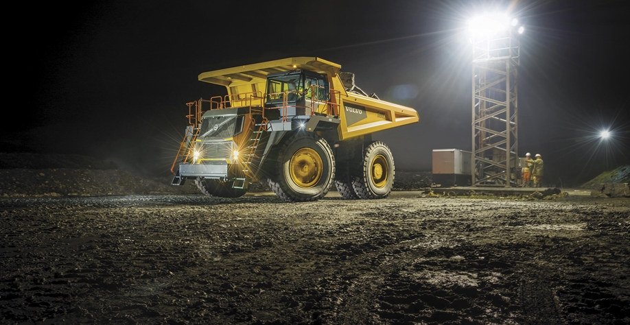 剛性自卸卡車(chē)